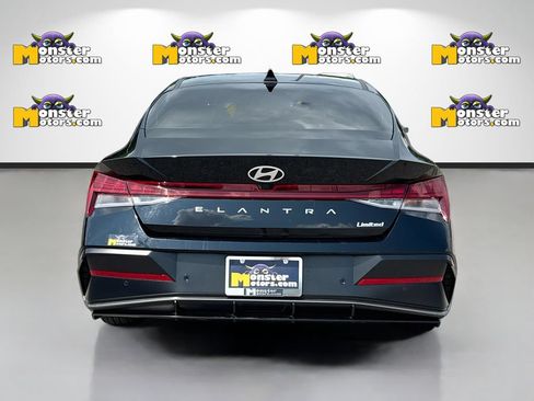 Used 2024 Hyundai Elantra Limited FWD image 6