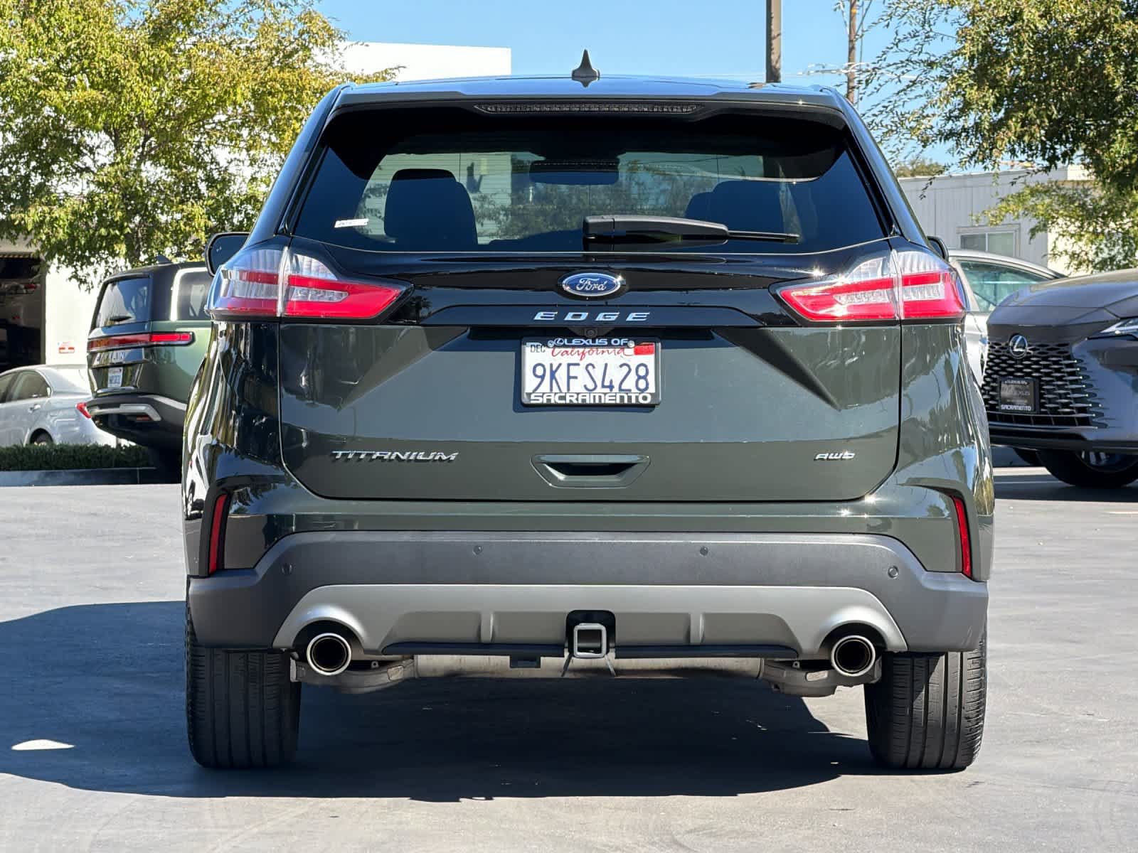 Used 2023 Ford Edge Titanium w/ Class II Trailer Tow Package AWD/4WD image 8