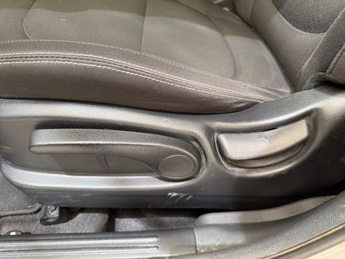 Used 2016 Kia Soul FWD image 15