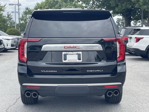 Used 2023 GMC Yukon Denali w/ Denali Reserve Package AWD/4WD image 3