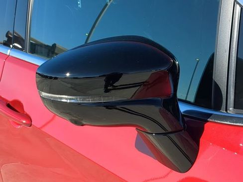 New 2026 Chrysler Pacifica Select image 12