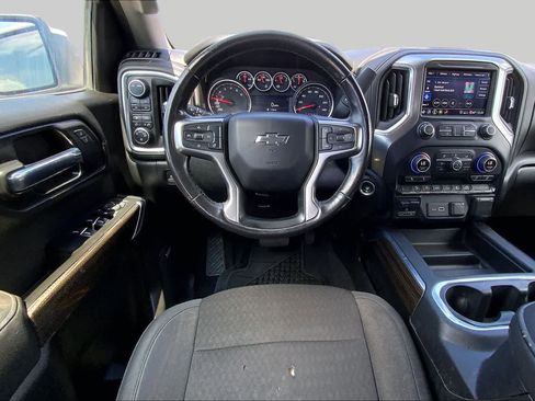 Used 2020 Chevrolet Silverado 1500 RST AWD/4WD image 6