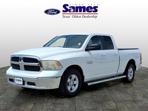 Used 2017 RAM 1500 Classic SLT RWD image 7