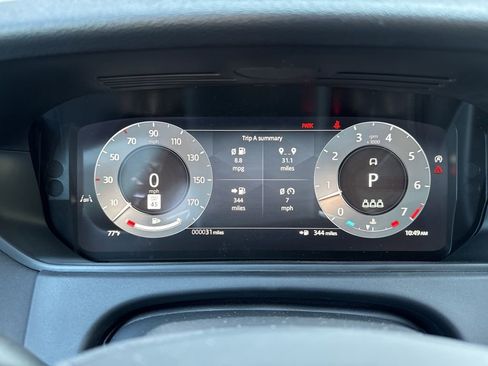 New 2025 Land Rover Range Rover Velar Dynamic SE image 22