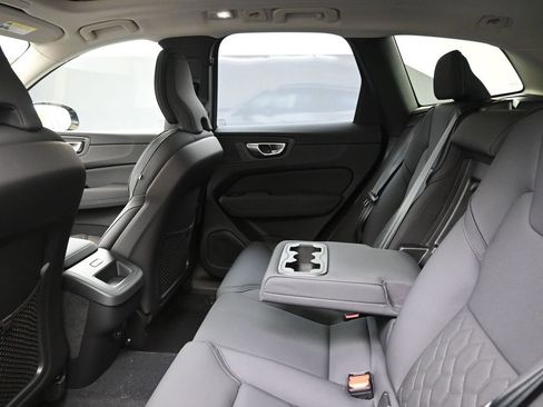 New 2026 Volvo XC60 B5 Plus w/ Protection Package Premier image 18