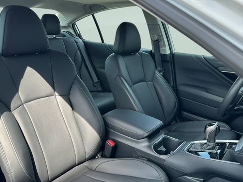 Certified 2025 Subaru Legacy Limited AWD/4WD image 32