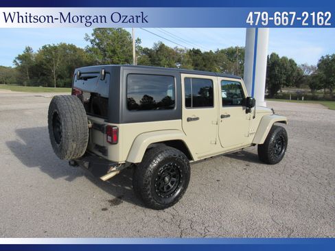 Used 2017 Jeep Wrangler Unlimited Sahara w/ Dual Top Group image 13