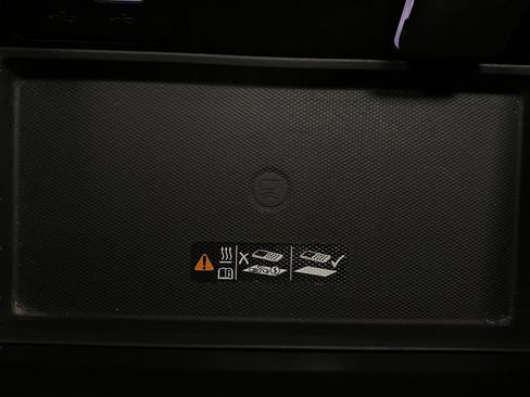 Used 2021 GMC Yukon XL Denali image 28