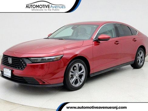 Used 2024 Honda Accord EX image 1