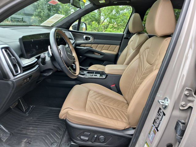 Certified 2025 Kia Sorento SX Prestige w/ Olive Brown Leather Package AWD/4WD image 12