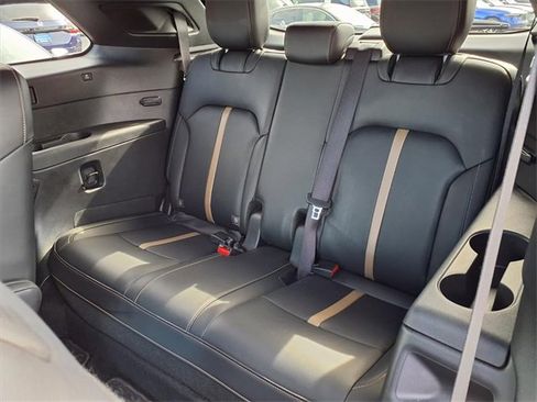 Used 2024 MAZDA CX-90 Plug-In Hybrid w/ Premium Plus image 9