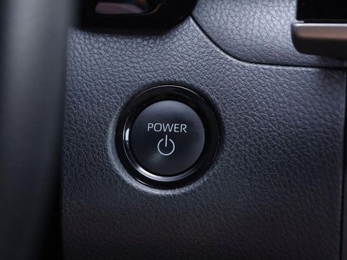 Used 2025 Toyota Camry LE image 14