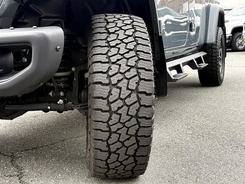 Used 2025 Jeep Gladiator Rubicon image 26