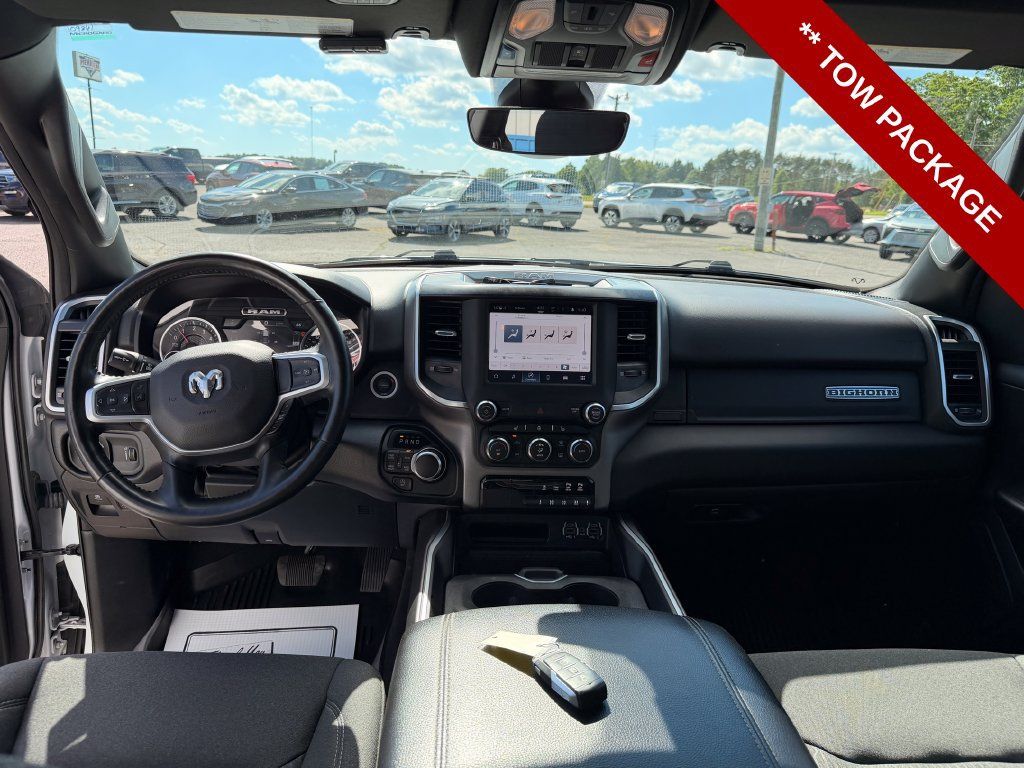 Used 2023 RAM 1500 Big Horn AWD/4WD image 17