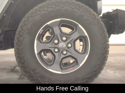 Used 2023 Jeep Gladiator Rubicon w/ LED Lighting Group image 14