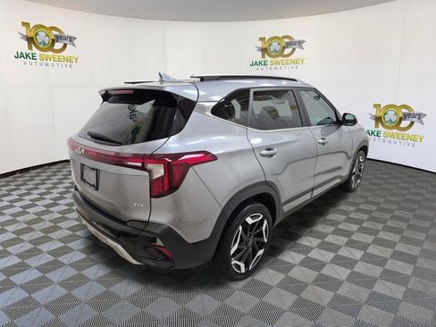 Used 2025 Kia Seltos SX w/ SX Sunroof Package AWD/4WD image 10