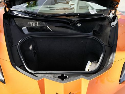 Used 2022 Chevrolet Corvette Stingray w/ Z51 Performance Package image 6