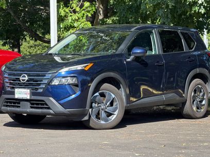 Used 2024 Nissan Rogue SV