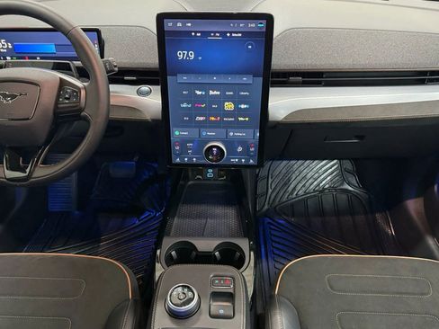 Used 2023 Ford Mustang Mach-E GT image 9