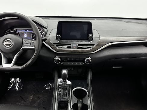 Used 2023 Nissan Altima 2.5 SV image 22