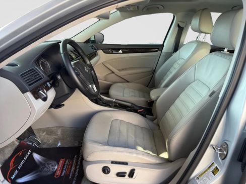 Used 2015 Volkswagen Passat TDI SEL Premium FWD image 12