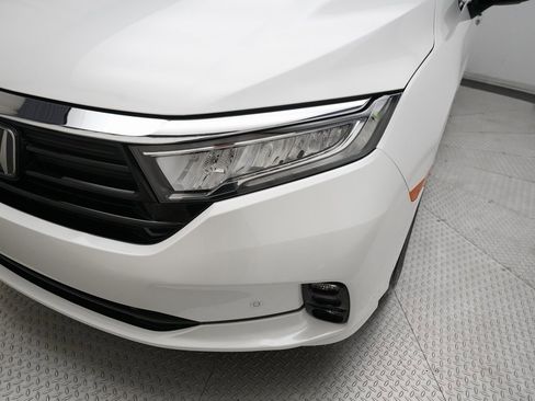 Used 2024 Honda Odyssey Elite image 23
