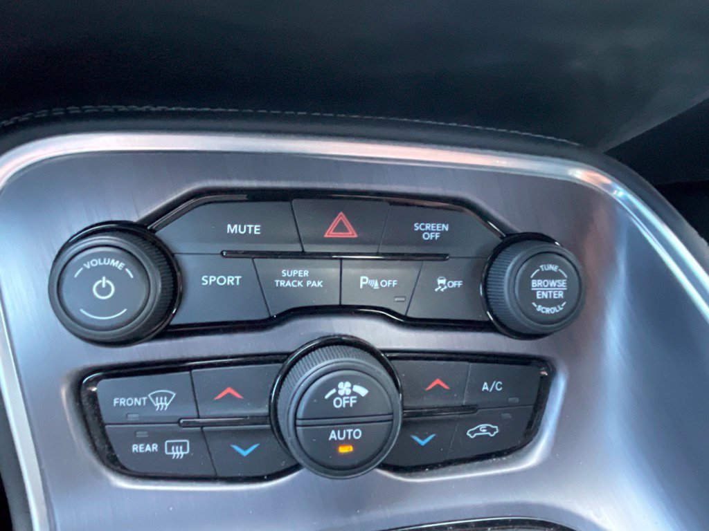 Used 2018 Dodge Challenger R/T Scat Pack RWD image 20