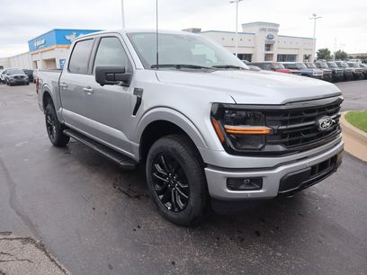 New 2025 Ford F150 XLT w/ Equipment Group 302A MID