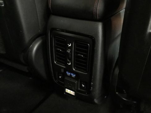 Used 2025 Dodge Durango R/T AWD/4WD image 15
