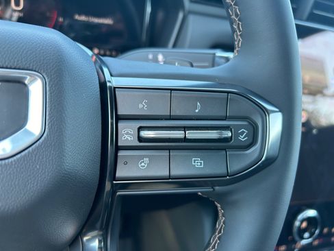 New 2026 GMC Terrain AT4 w/ Convenience Package III image 25