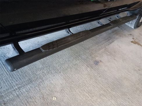 Used 2021 Chevrolet Silverado 2500 LTZ w/ Z71 Off-Road Package image 16