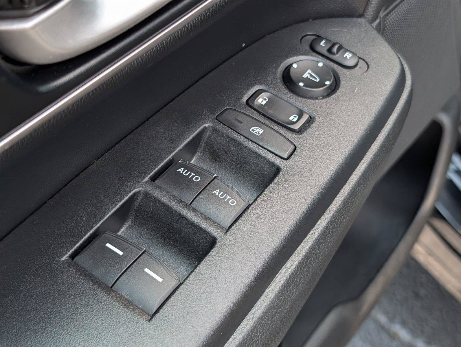 Used 2022 Honda CR-V EX-L image 15