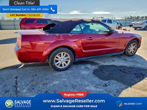 Used 2007 Ford Mustang Convertible image 4