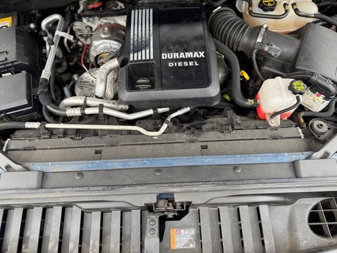 Used 2024 Chevrolet Silverado 1500 High Country image 36