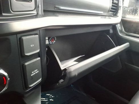 Used 2026 Ford F250 Lariat AWD/4WD image 45