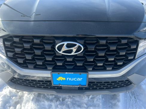 Used 2023 Hyundai Santa Fe SEL image 4