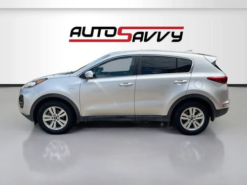 Used 2018 Kia Sportage LX w/ Paint Protection Package AWD/4WD image 4