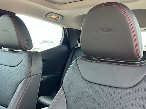 New 2027 Chevrolet Bolt RS w/ Technology Package FWD image 18