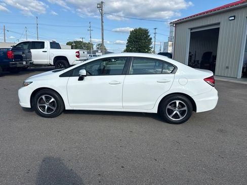 Used 2015 Honda Civic SE image 6