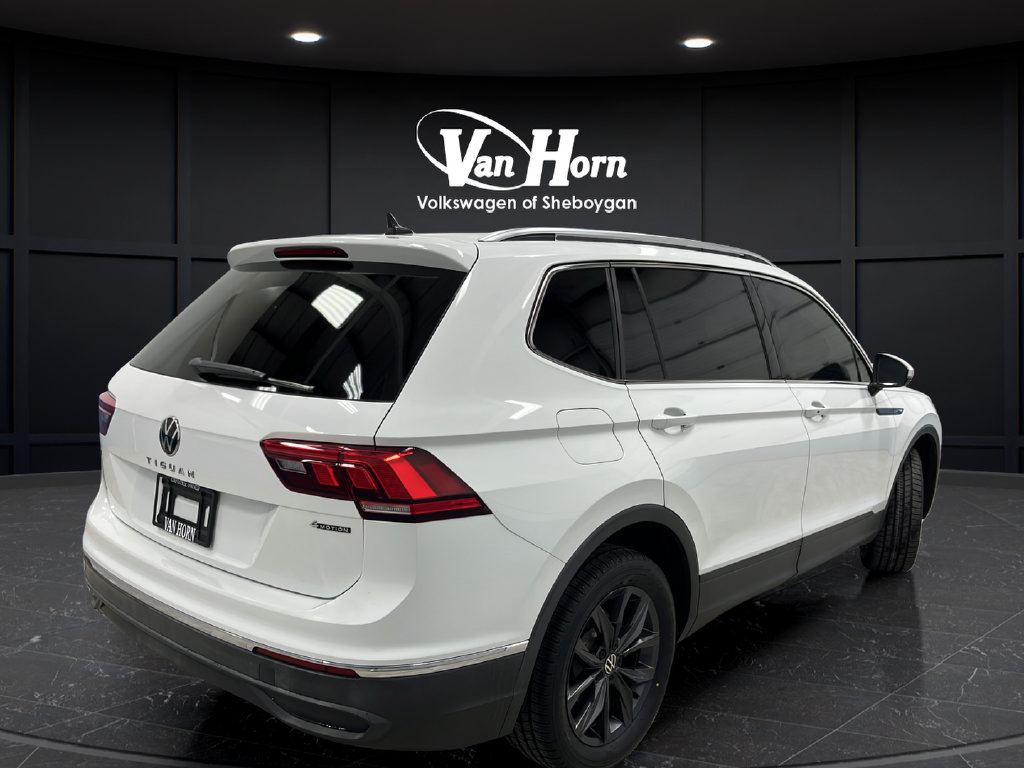 Used 2022 Volkswagen Tiguan SE AWD/4WD image 7