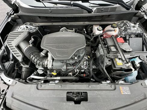 Used 2025 Cadillac XT6 Premium Luxury image 27