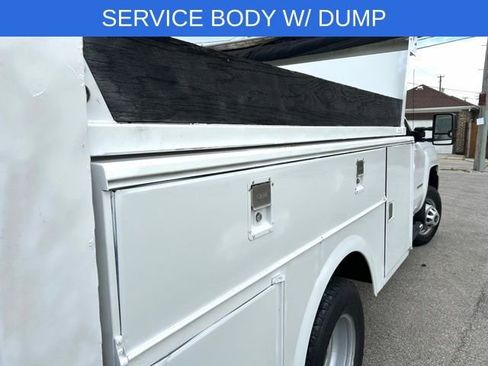 Used 2017 Chevrolet Silverado 3500 W/T w/ WT Convenience Package AWD/4WD image 11