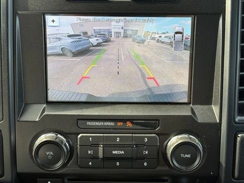 Used 2018 Ford F150 XL w/ Equipment Group 101A Mid AWD/4WD image 14