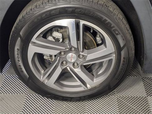 Used 2019 GMC Terrain SLT w/ Preferred Package image 8