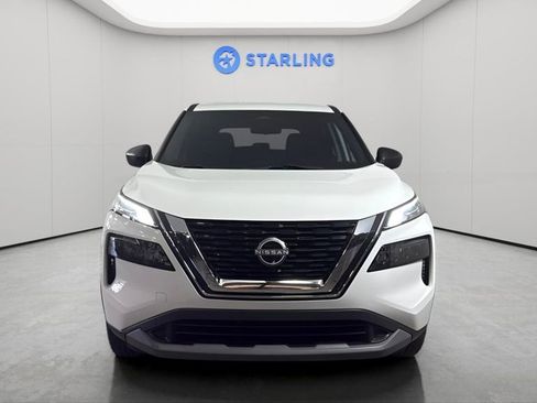 Used 2023 Nissan Rogue S image 15