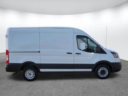 Used 2022 Ford Transit 250 Medium Roof image 15