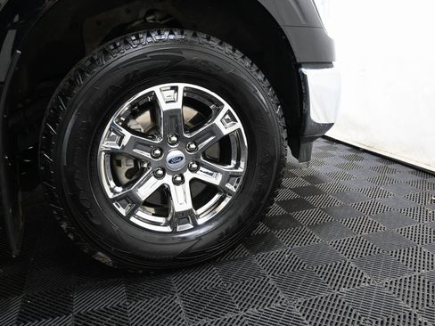 Used 2022 Ford F150 XLT w/ XTR Package image 35