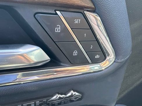 Used 2023 Chevrolet Silverado 1500 High Country AWD/4WD image 14