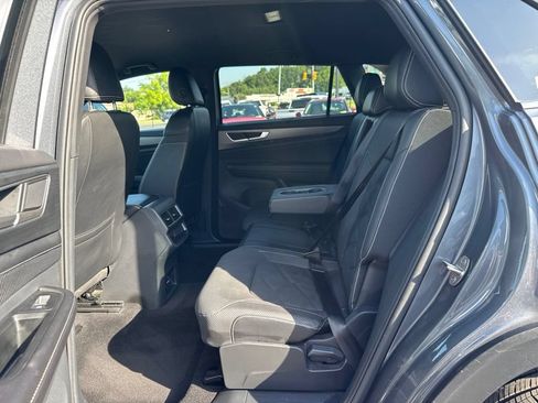 Used 2024 Volkswagen Atlas Cross Sport SE AWD/4WD image 21