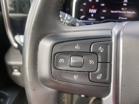 Used 2024 GMC Sierra 1500 SLT image 18